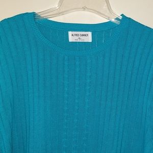 🐚Green/Blue Short Sleeve Sweeter 🐚